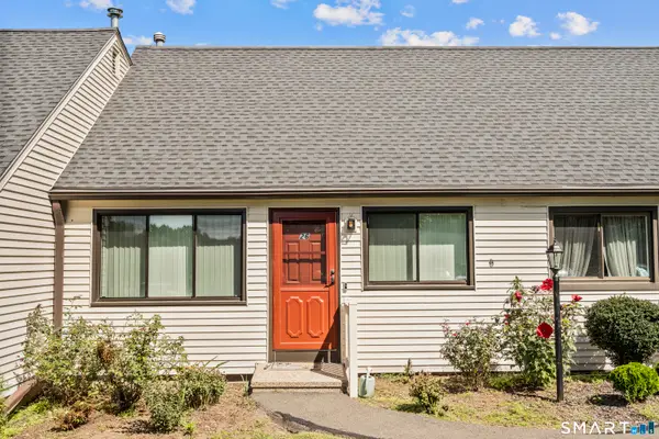 26 Dannys Way #26, Wallingford, CT 06492