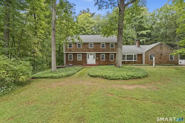 26 Sunset Hill Road, Simsbury, CT 06070