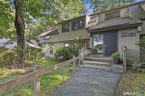 29 Great Meadow Lane #29, Farmington, CT 06032