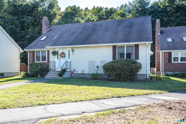 192 Oldefield Farms #192, Enfield, CT 06082