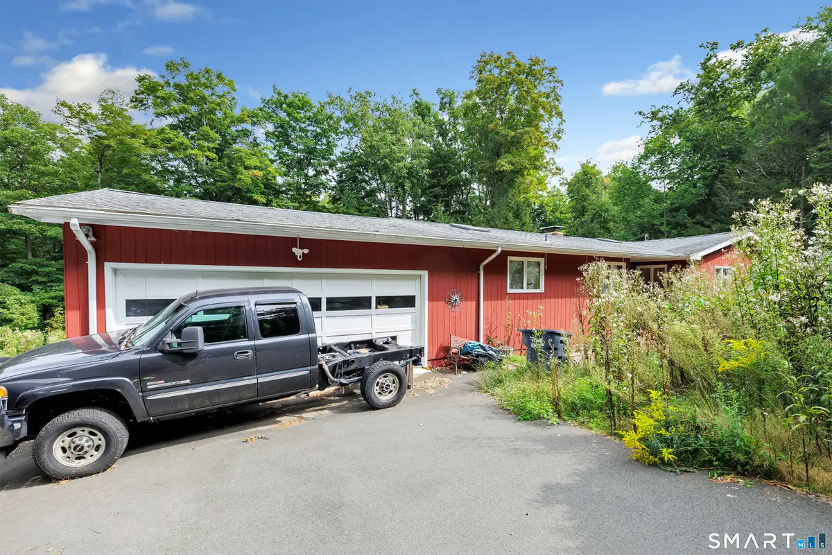 75 Crestwood Road, Bethany, CT 06524 - #1
