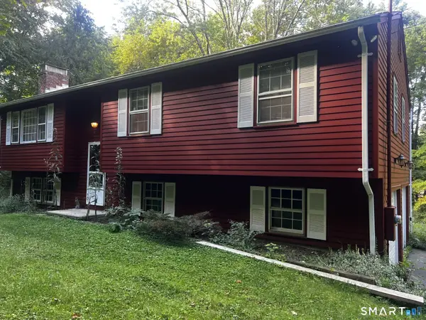 206 West Lake Avenue, Guilford, CT 06437