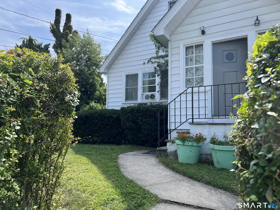 34 Caldwell Avenue, Stamford, CT 06902 - #2