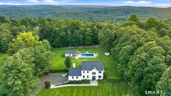 40 Great Ring Road, Newtown, CT 06470