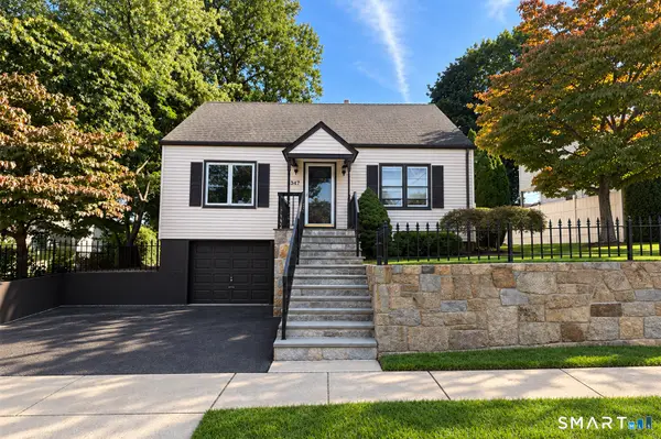 347 Goldenrod Avenue, Bridgeport, CT 06606