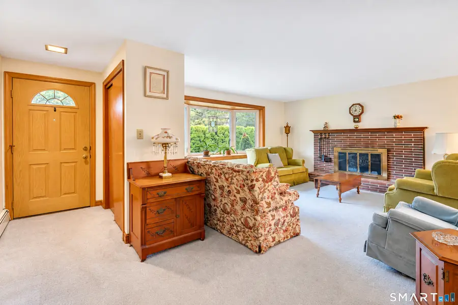 6 Reynolds Drive, Wallingford, CT 06492 - #2