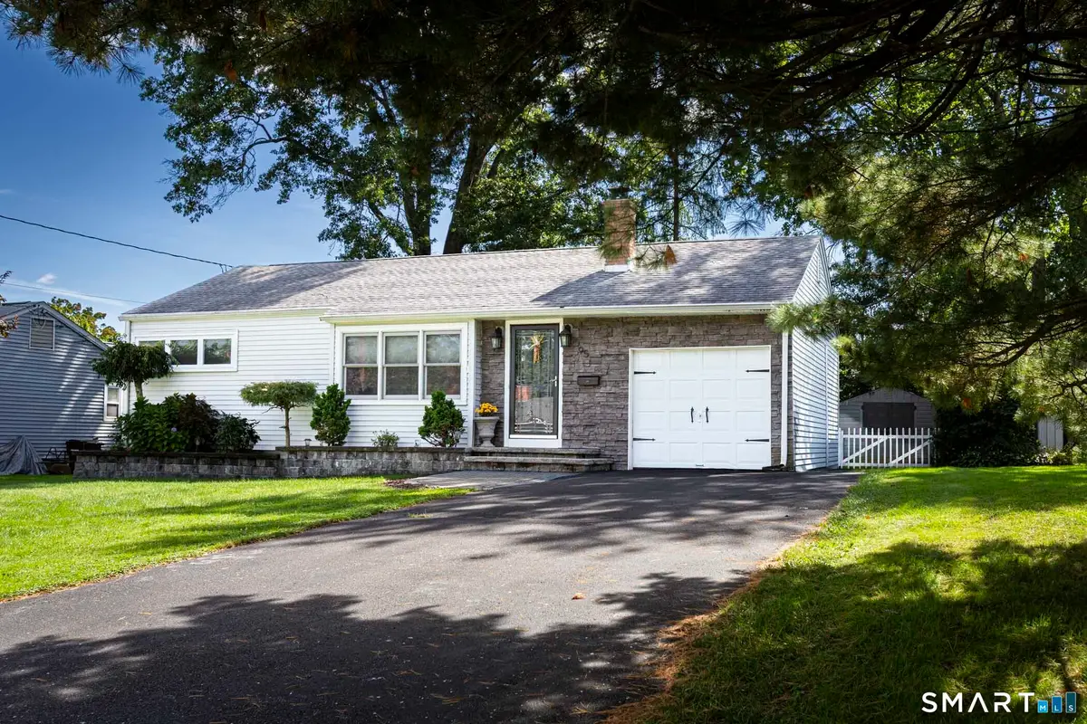 95 Oakdale Street, Wethersfield, CT 06109 - #1