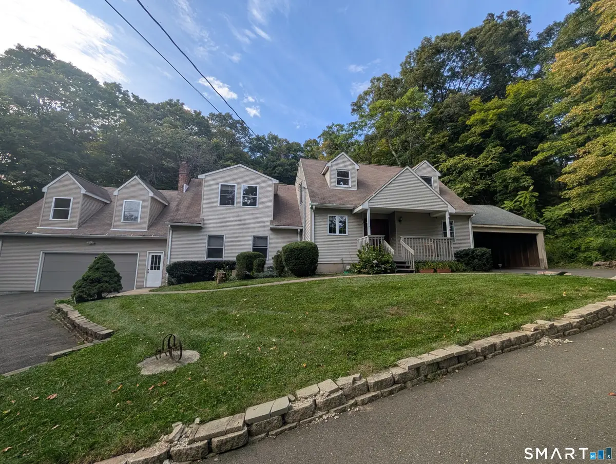 33 Murphys Lane, Shelton, CT 06484 - #1