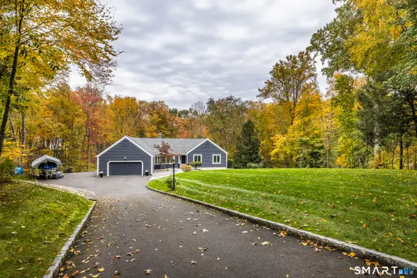 28 Dorset Lane, Brookfield, CT 06804