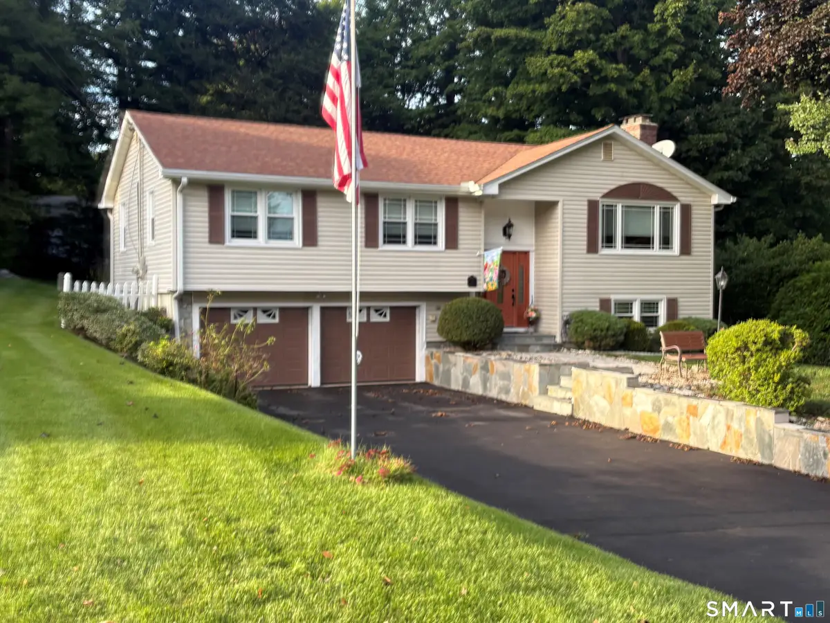 4 Dempsey Court, Ansonia, CT 06401 - #1