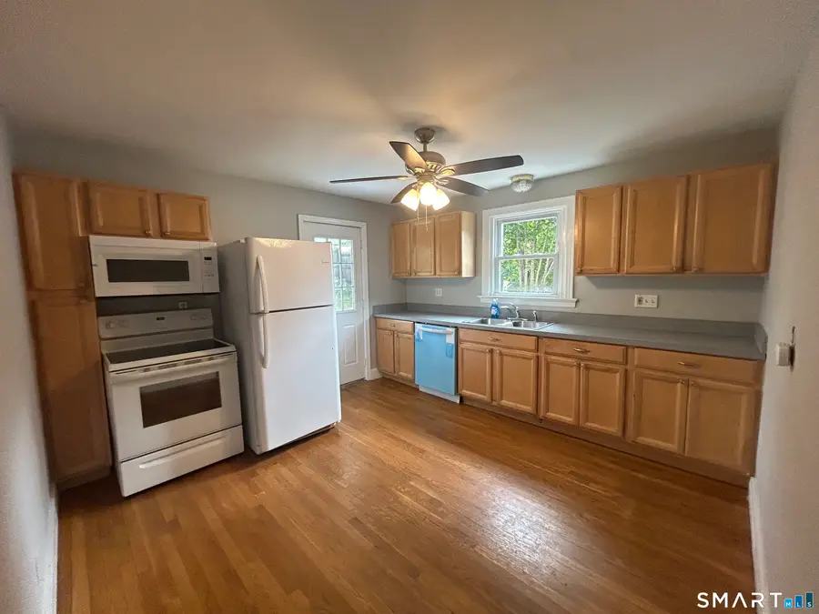 521 Rubber Avenue, Naugatuck, CT 06770 - #2