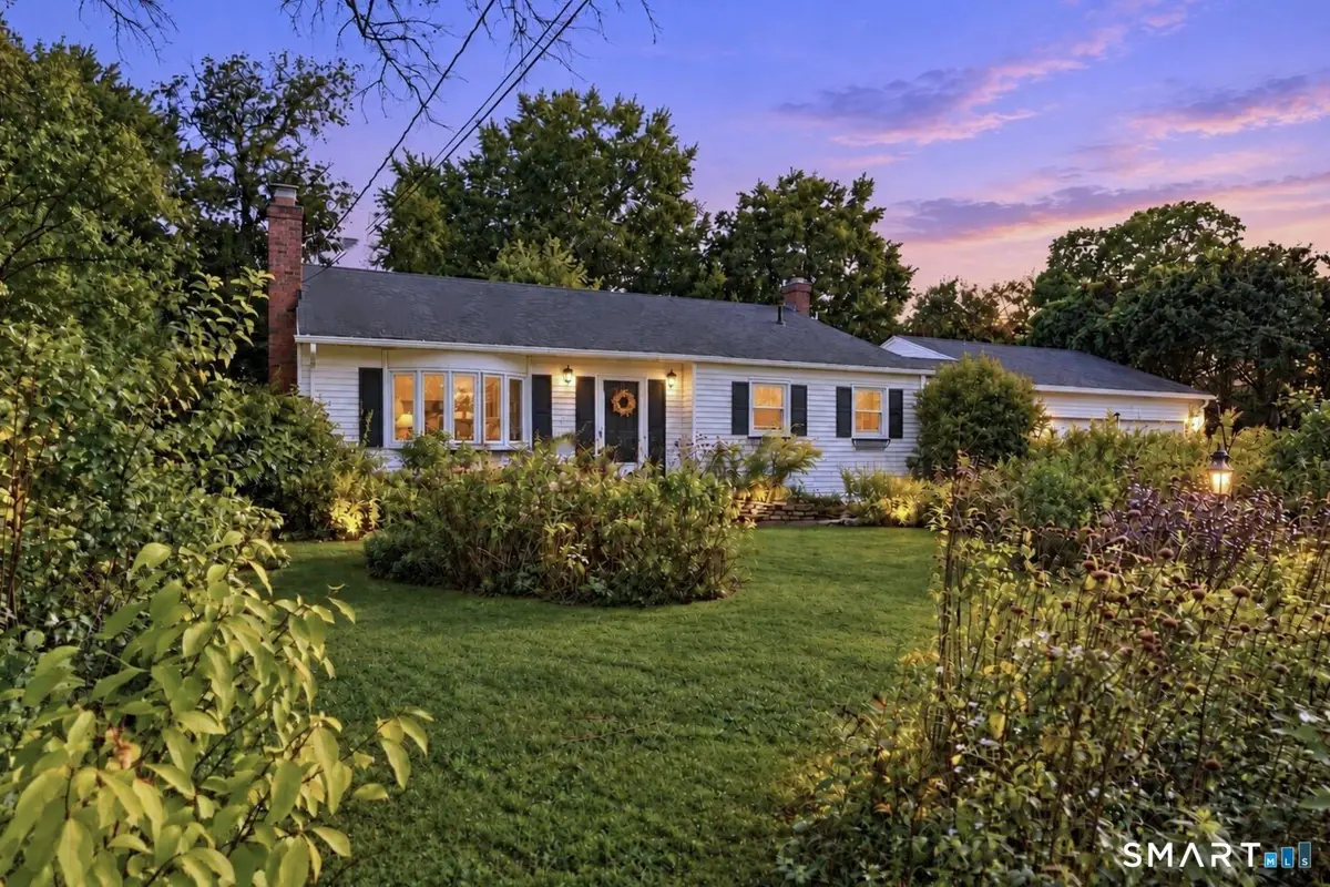 123 Country Lane, East Hartford, CT 06118 - #1