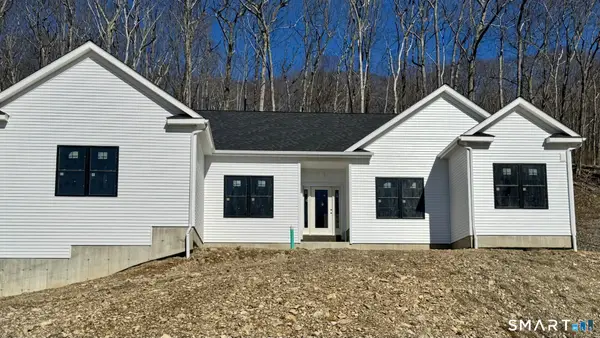 6 Deer Run Road, Middlebury, CT 06762