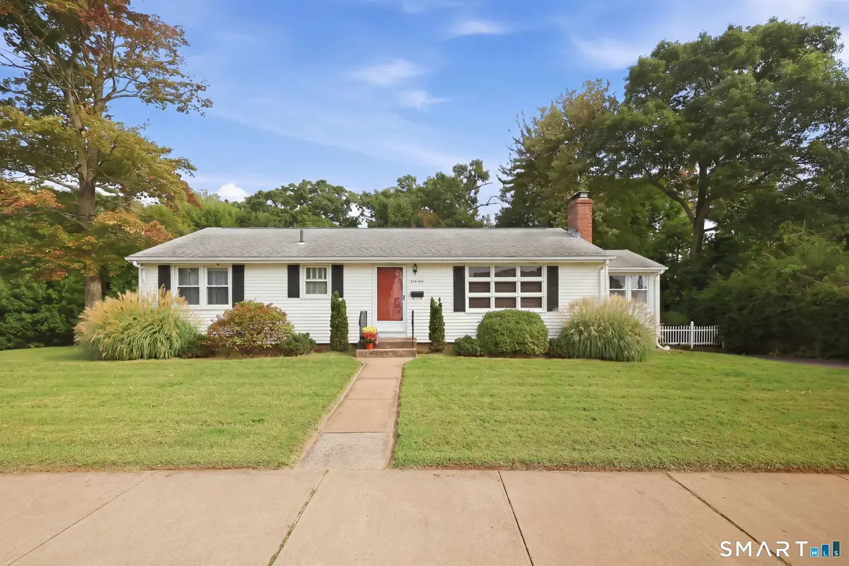 41 Crestwood Drive, Manchester, CT 06040 - #1