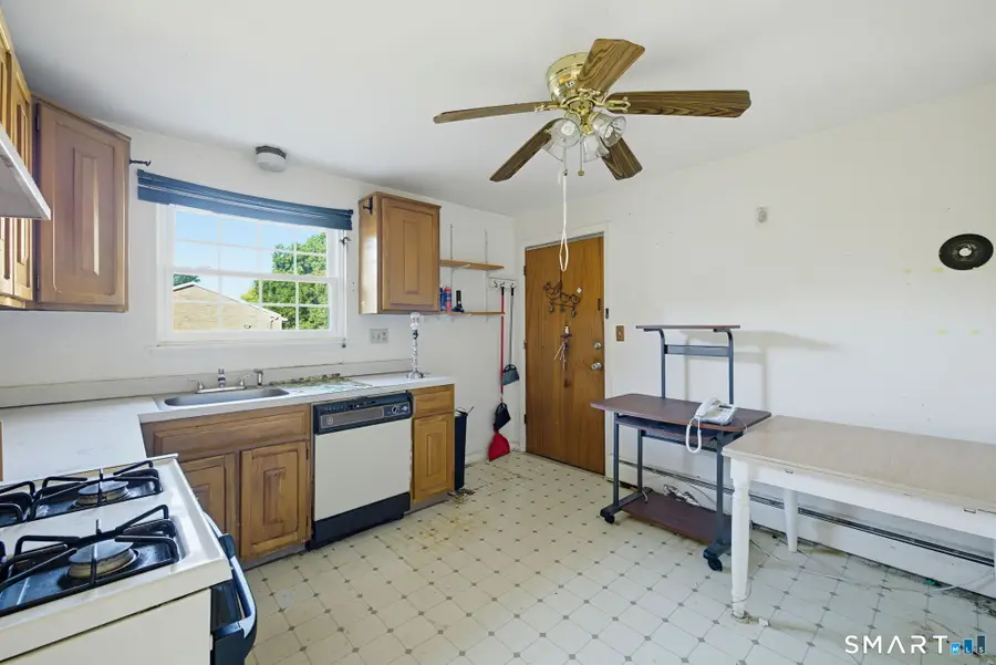 1089 Blue Hills Avenue #C, Bloomfield, CT 06002 - #2
