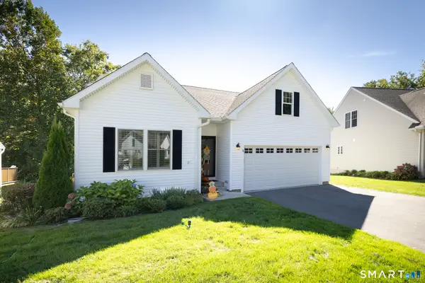 286 Beth Lane #11, Waterbury, CT 06705