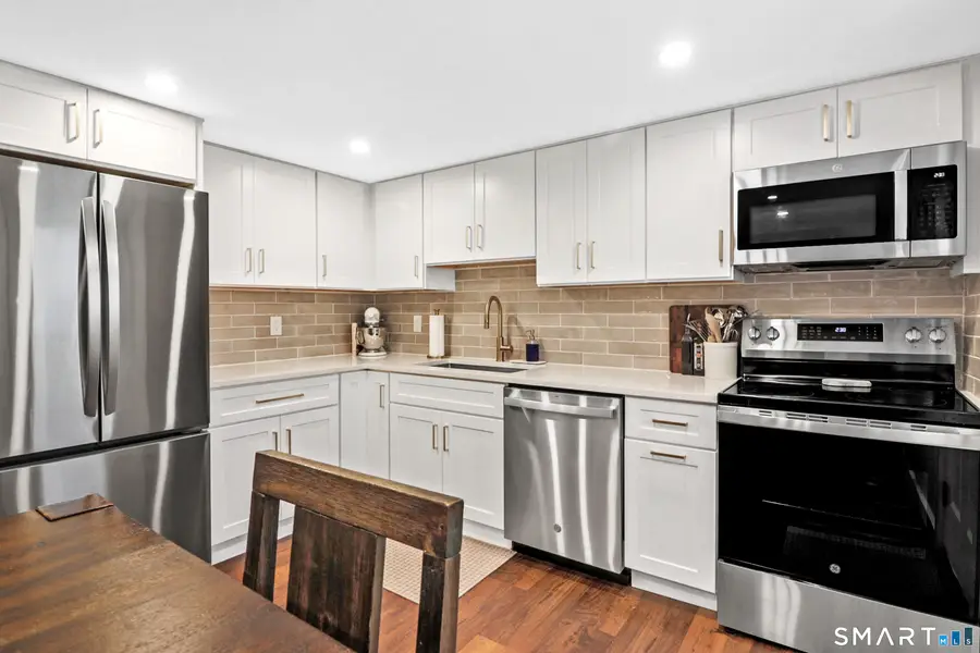1285 Hope Street #12, Stamford, CT 06907 - #3