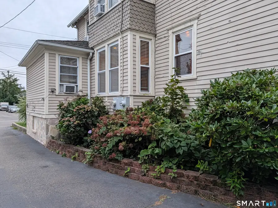 46 Florence Avenue, New Haven, CT 06513 - #2