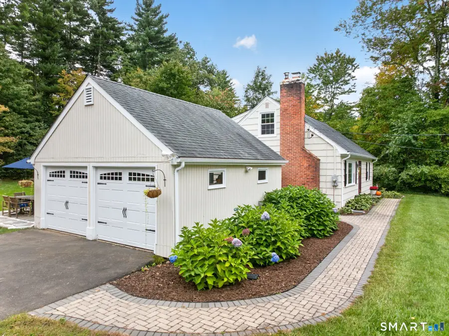 21 Ichabod Road, Simsbury, CT 06070 - #3