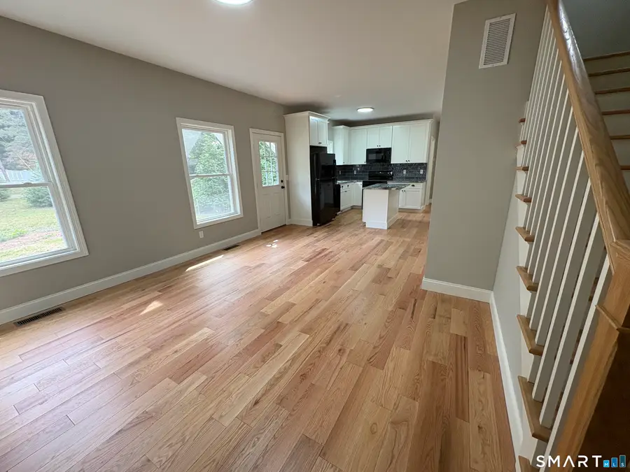 7 Pickney Avenue, Plainville, CT 06062 - #3