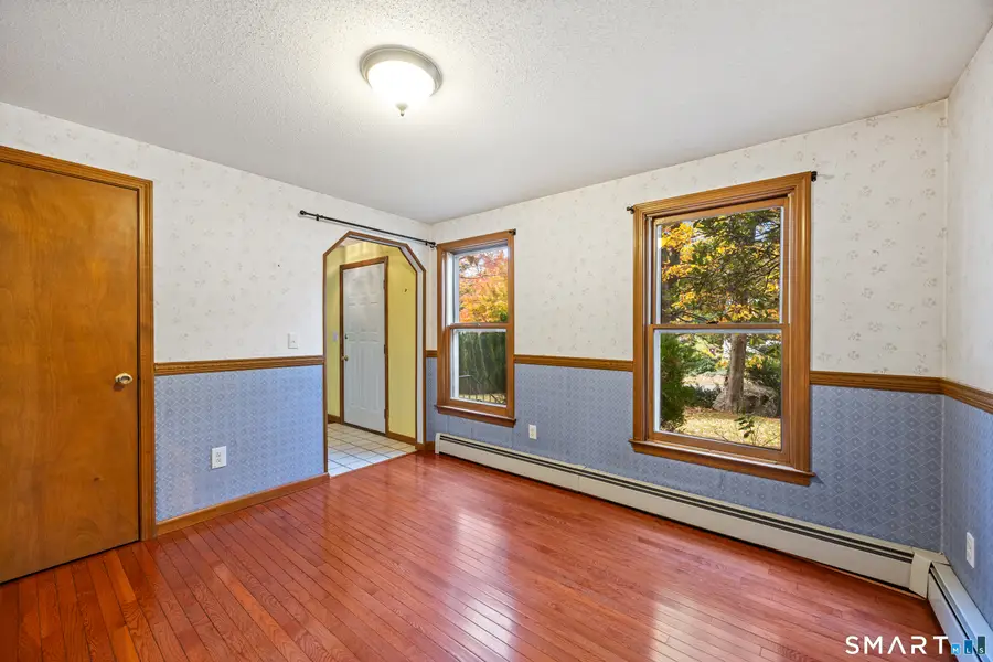 49 Woodside Drive, Unionville, CT 06085 - #3