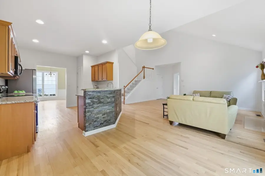 82 Barkledge Drive #82, Newington, CT 06111 - #3