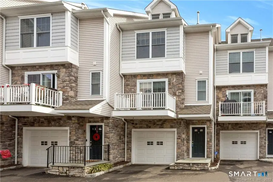 85 Camp Avenue #7I, Stamford, CT 06907 - #3