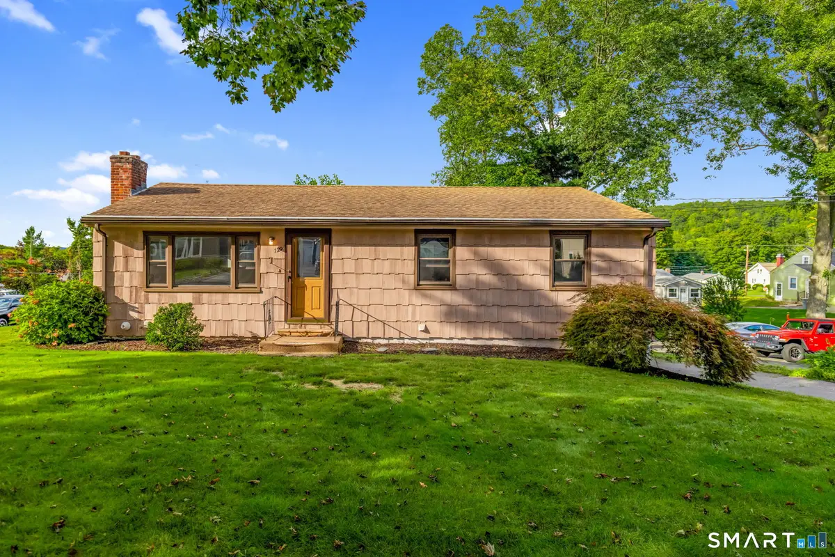 129 Westwood Avenue, Plainville, CT 06062 - #1