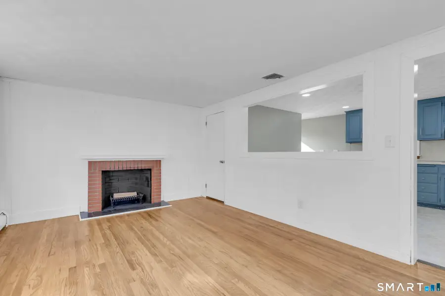 129 Westwood Avenue, Plainville, CT 06062 - #3