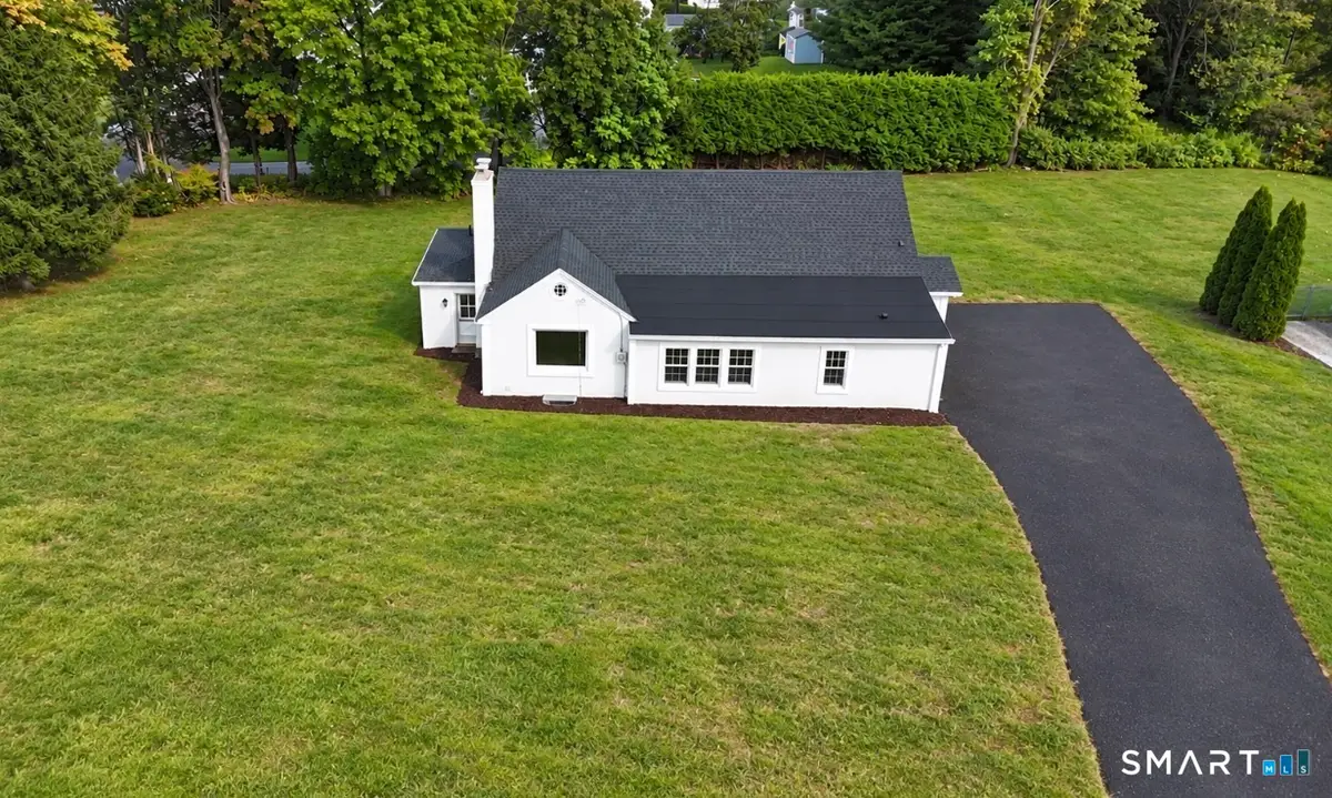 11 Harris Street, Berlin, CT 06037 - #1