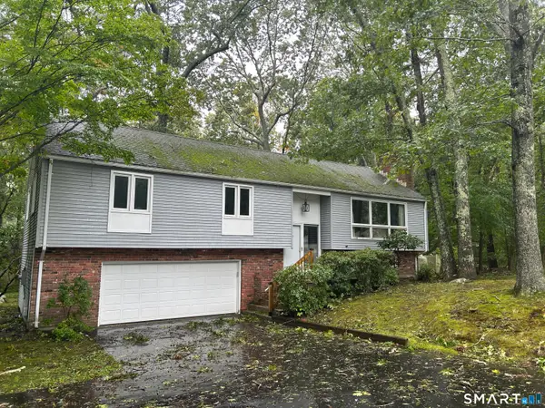 4 Nottingham Drive, Old Lyme, CT 06371