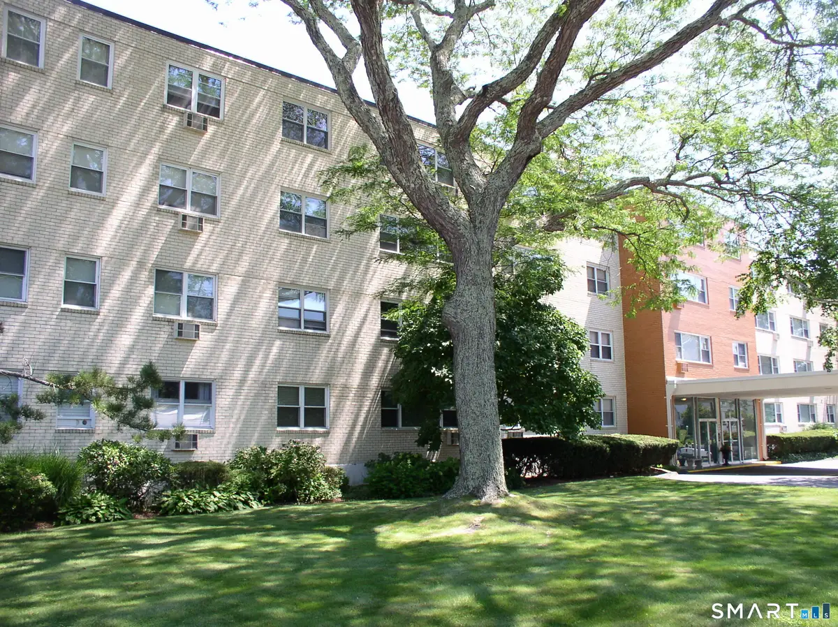 292 Pequot Avenue #E4, New London, CT 06320 - #1