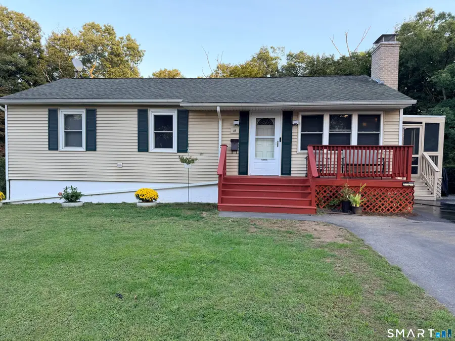 37 Mcdermott Avenue, Willimantic, CT 06226 - #3