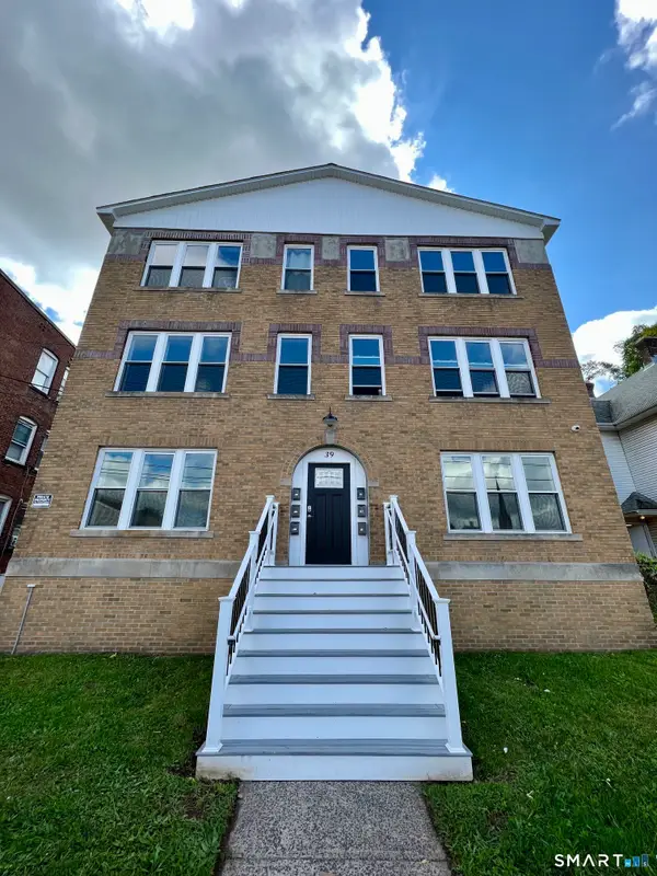 39 South Whiting Street, New Britain, CT 06051