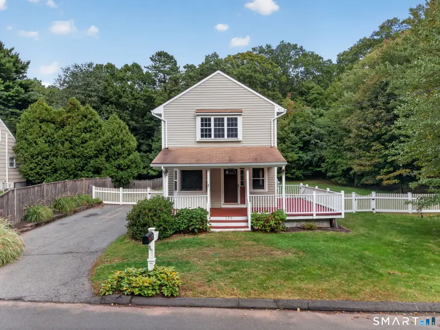 123 Field Road, Cromwell, CT 06416 - #2