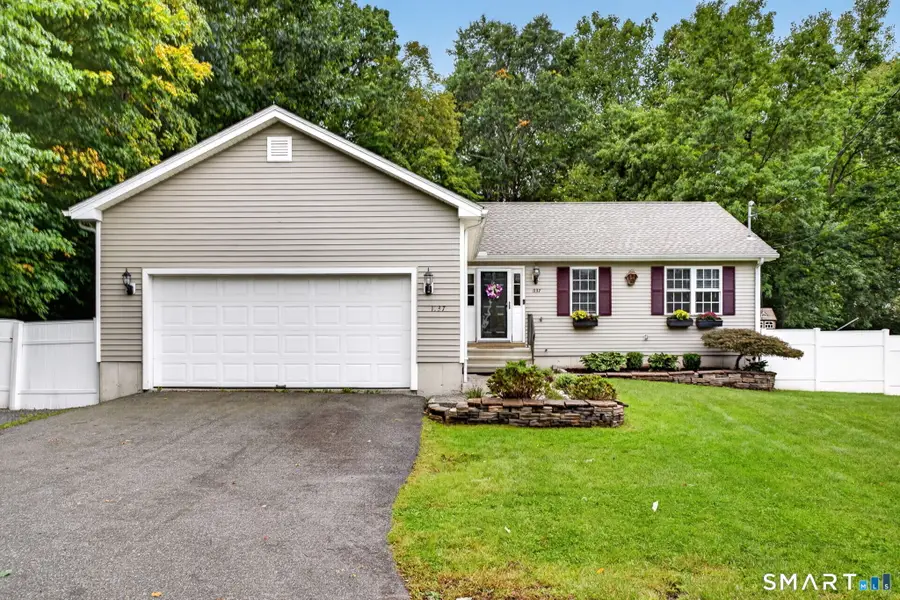 1137 Ridgewood Road, Middletown, CT 06457 - #2