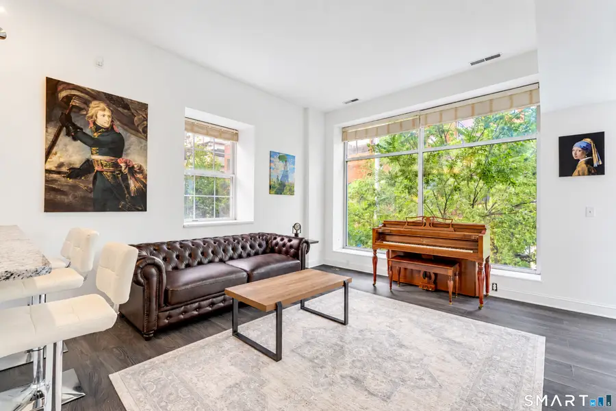 196 Crown Street #2A, New Haven, CT 06510 - #3