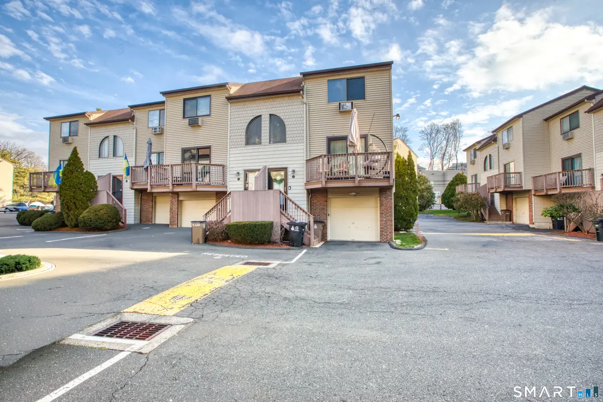 60 Lawn Avenue #20, Stamford, CT 06902 - #1