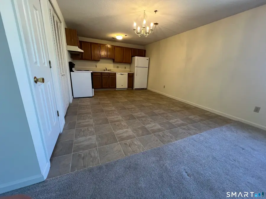427 Judd Square #427, Wallingford, CT 06492 - #2
