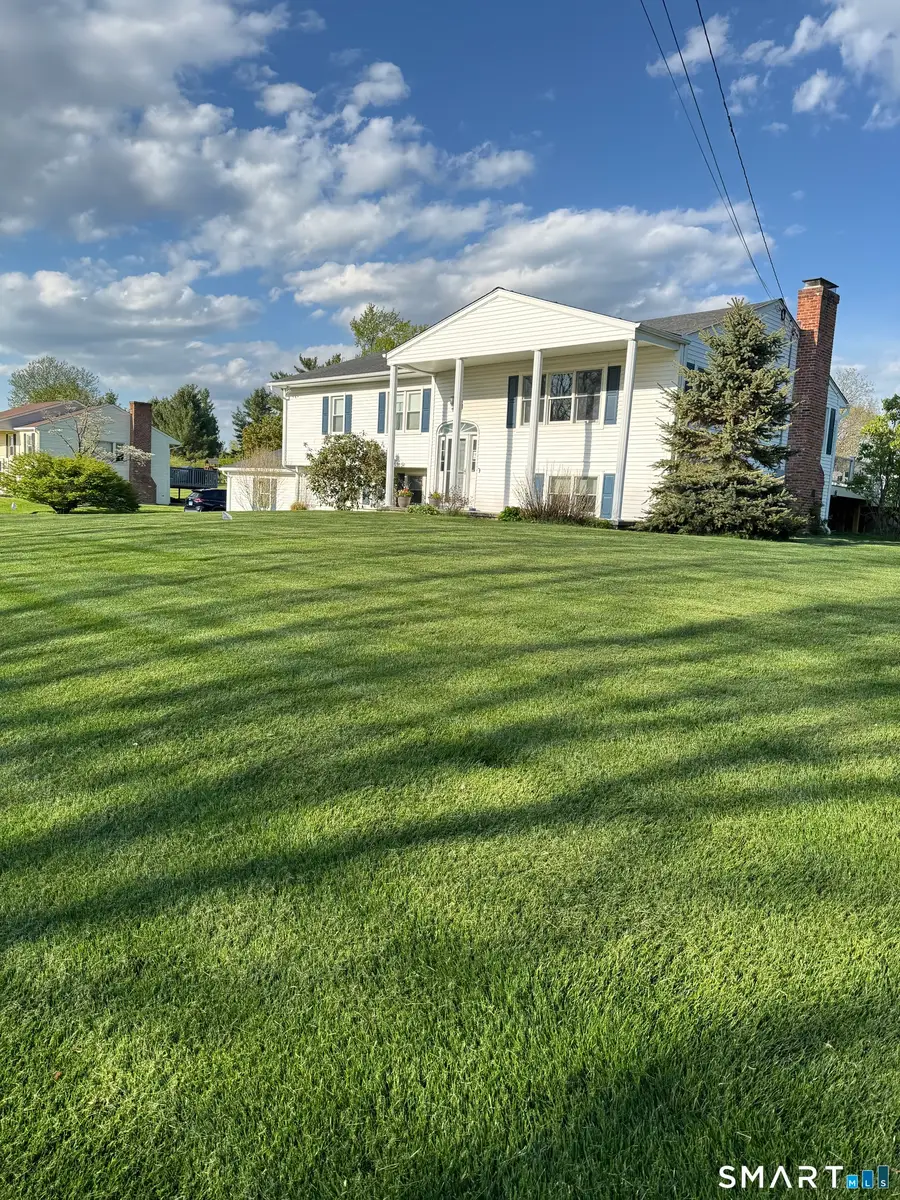 9 Surrey Drive, Brookfield, CT 06804 - #3