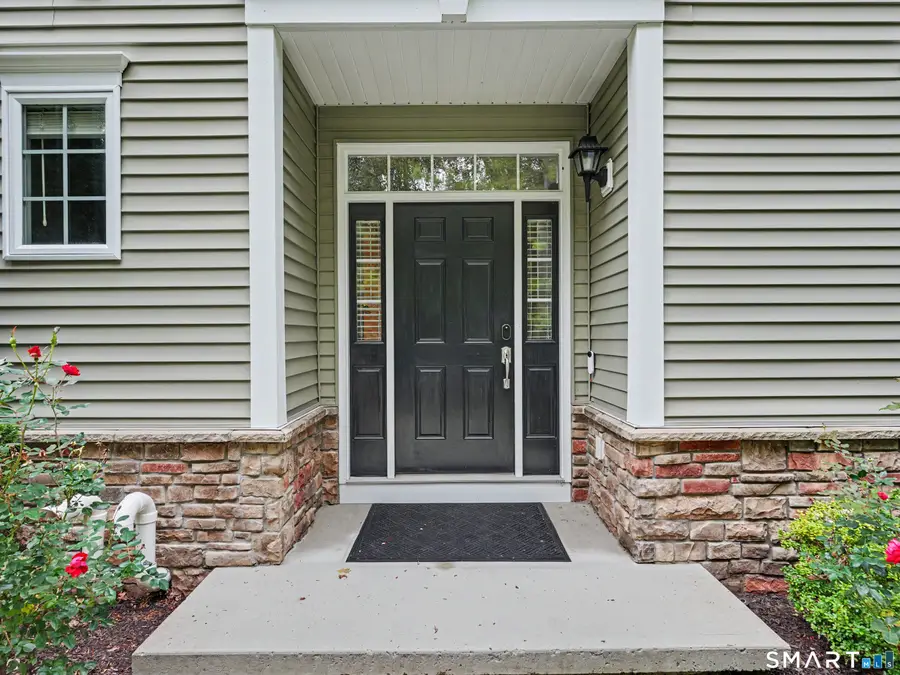 4 Bristol Terrace #4, Danbury, CT 06810 - #3