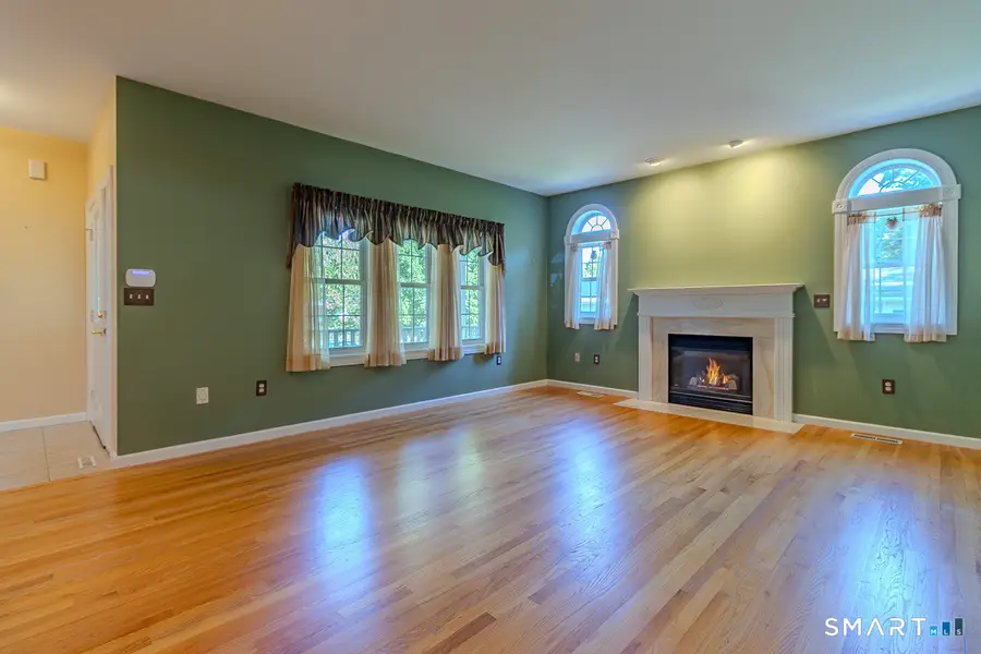 160 Hawthorne Drive #160, Berlin, CT 06037 - #3