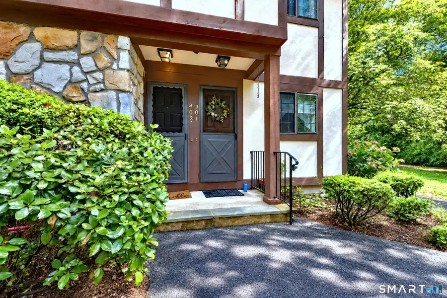401 Swanson Crescent #401, Milford, CT 06461 - #2