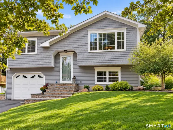 130 Meetinghouse Ridge, Meriden, CT 06450