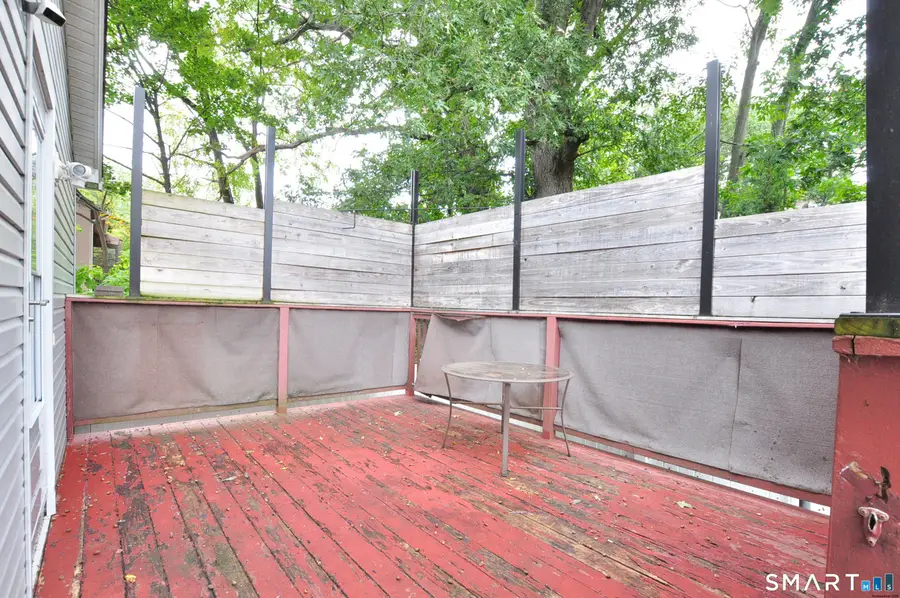 21 Emma Street, West Haven, CT 06516 - #3