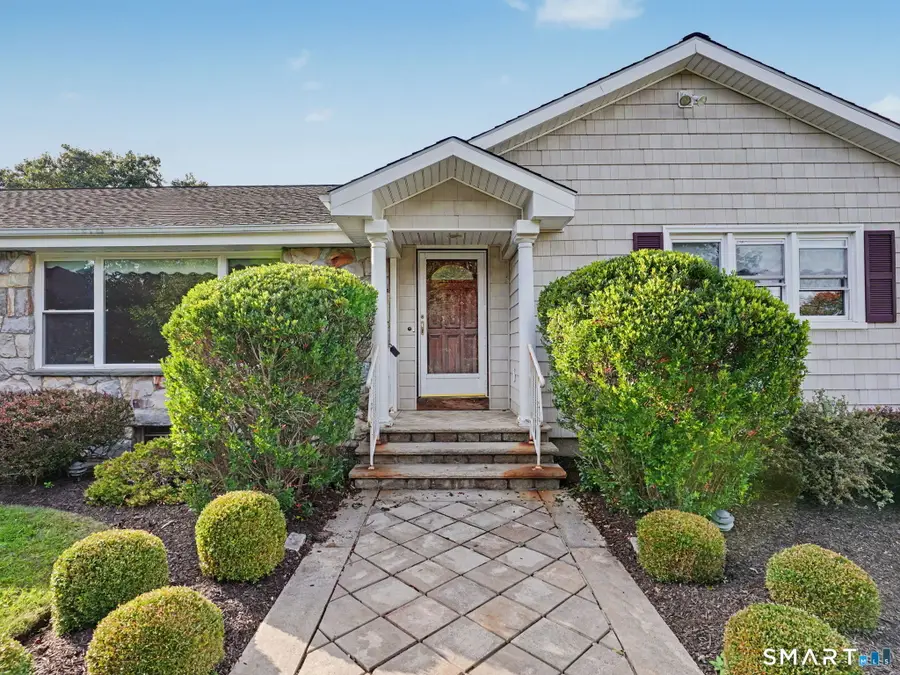 7 Clearview Drive, Woodbridge, CT 06525 - #3