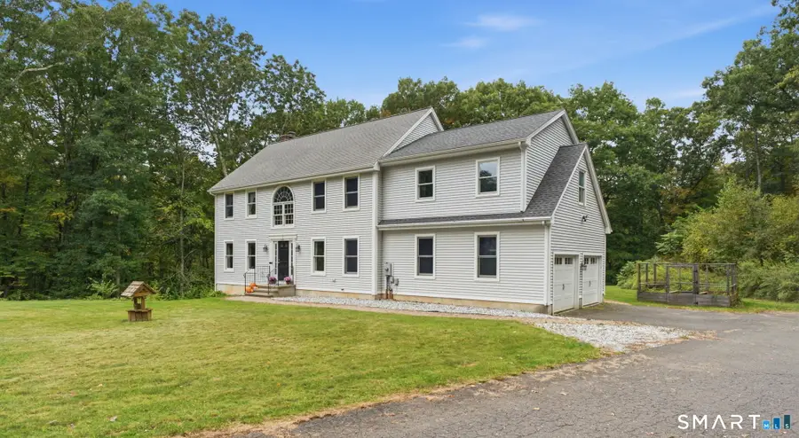 25 Carriage Drive, East Hampton, CT 06424 - #2