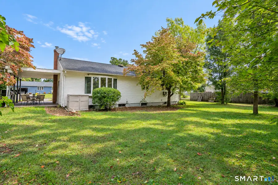37 Greenwood Road, Windsor Locks, CT 06096 - #2