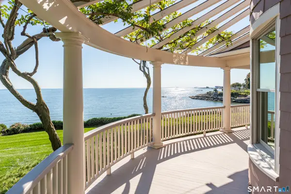 14 Ozone Road, Branford, CT 06405