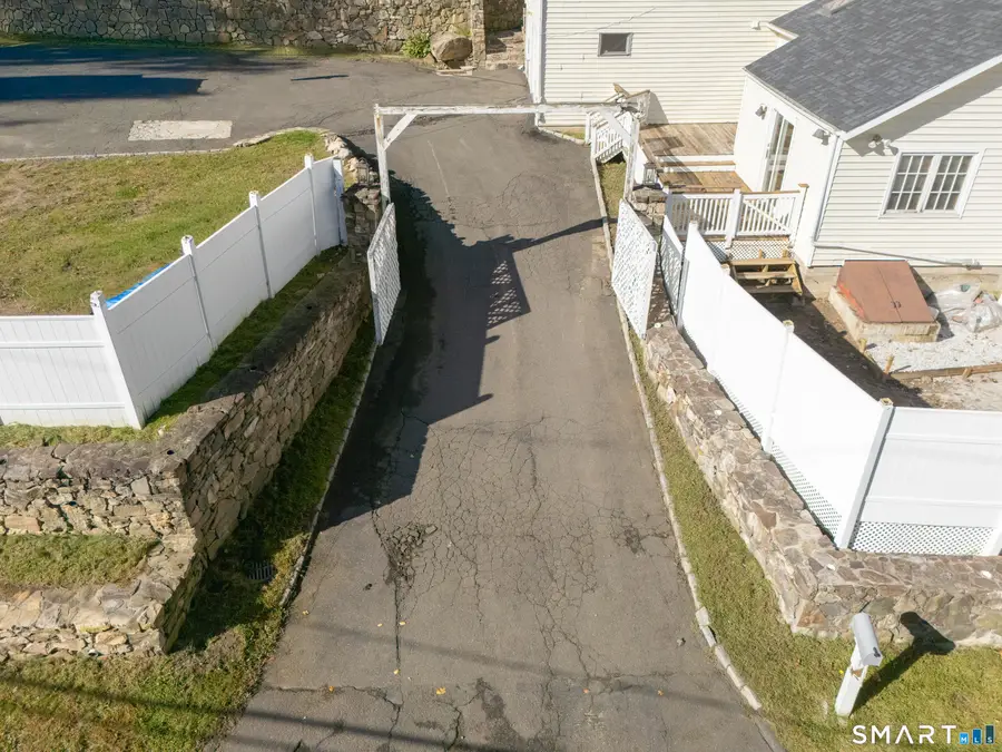 19 Mountainville Road, Danbury, CT 06810 - #3